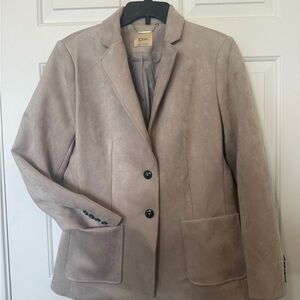 Elie Tahari Women's Pastel Rose Pink Blazer with Button Detail